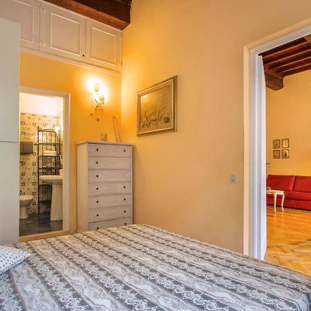 “Gem In Luxurious Street” Wi-Fi Apartment Florenţa Exterior foto